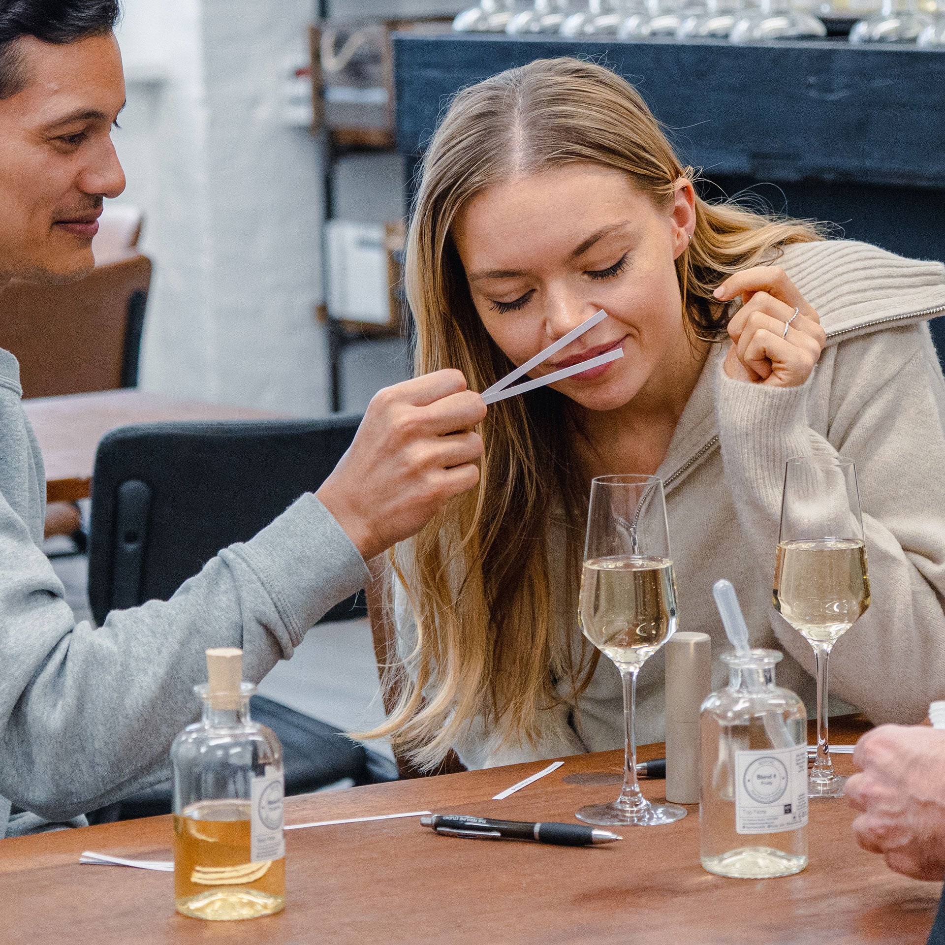 Fragrance Design Experience – The Perfume Studio