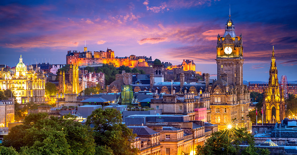 A cityscape of Edinburgh is characterised by its stunning blend of historic and modern architecture.